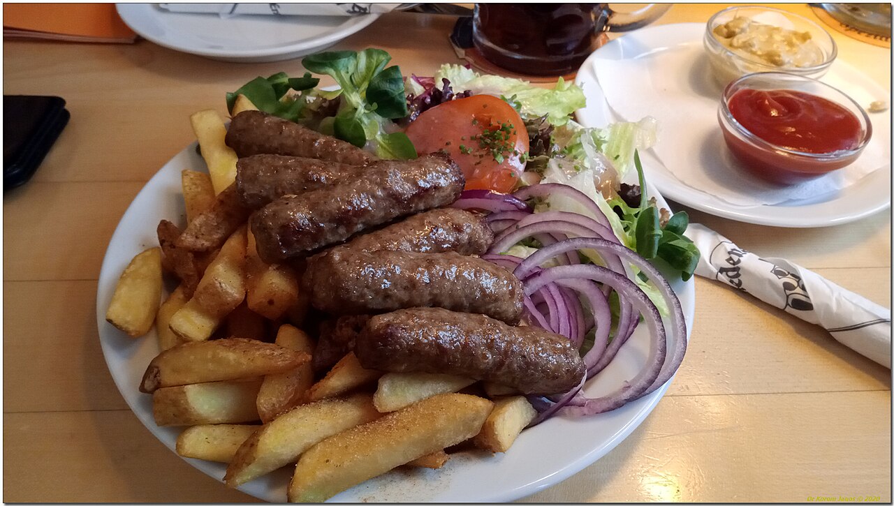Ćevapi, burek i Argeta, ukusi po kojima pamtimo Jugoslaviju